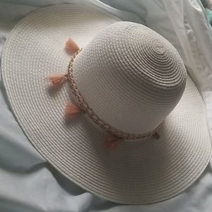 Fashion straw hat